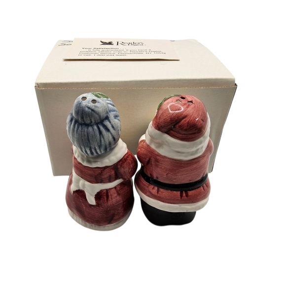 Santa and Mrs. Claus Salt and Pepper Shakers - Red and White - Picture 2 of 3